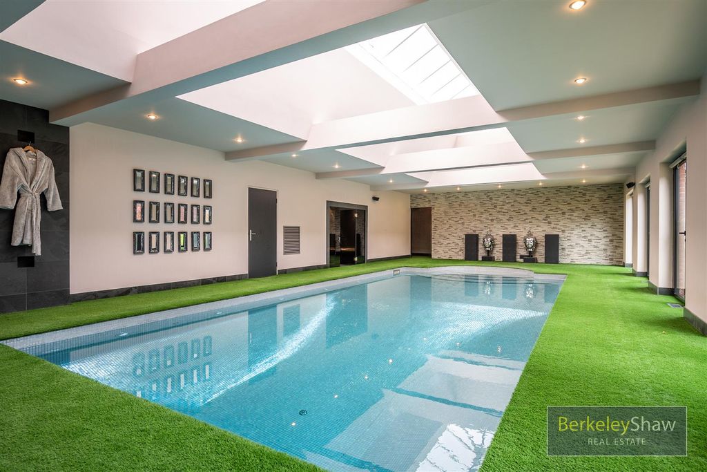 Additional image 12 of 6 bed detached house for saleVictoria Road, Freshfield L37