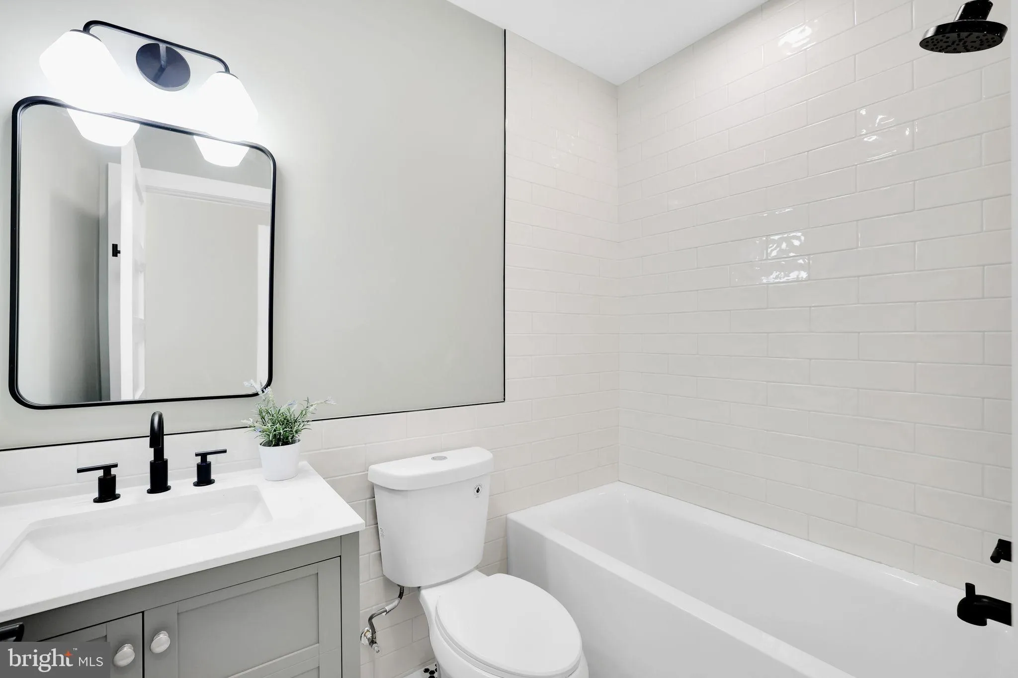 Additional image 50 of 4019 9th Street NE Unit 2, Washington, DC 20017