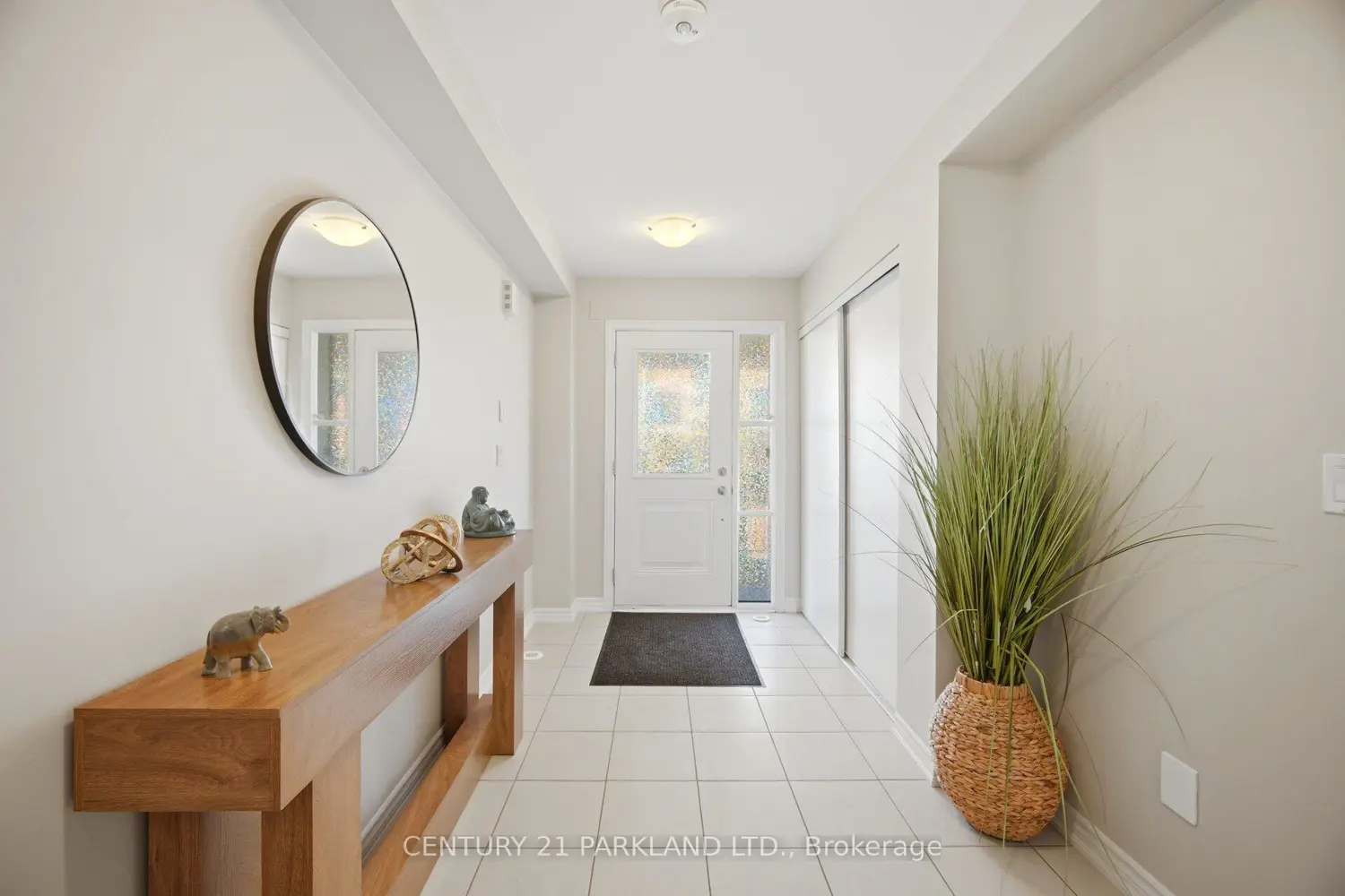 18 Wimshaw Lane photo 3