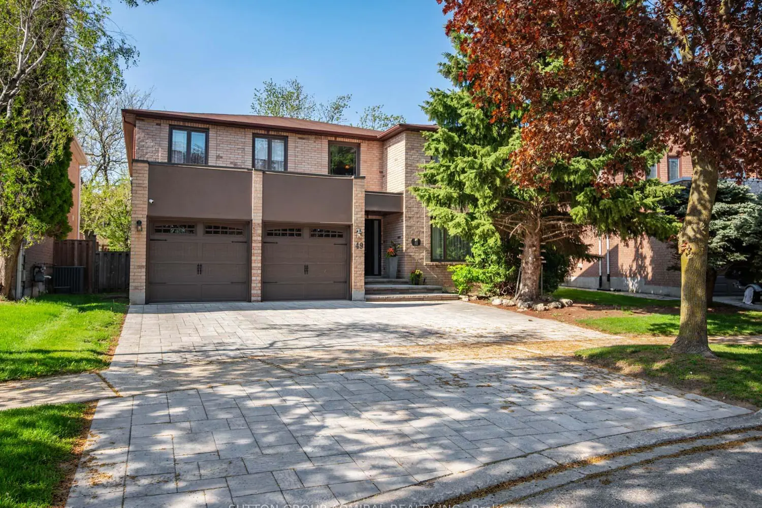 49 Miriam Crescent