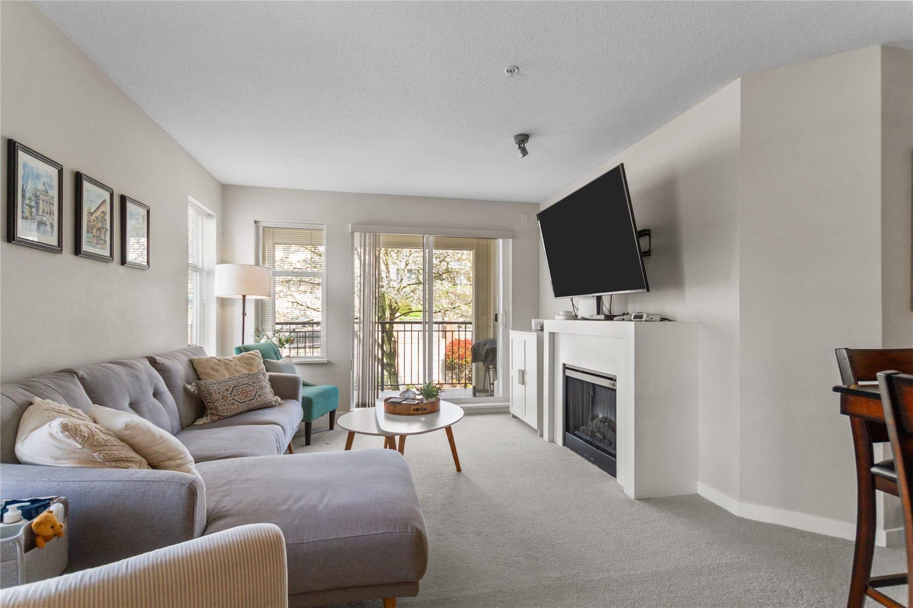 Additional image 2 of 204-4728 Brentwood Drive, Burnaby, BC, V5C 0G2