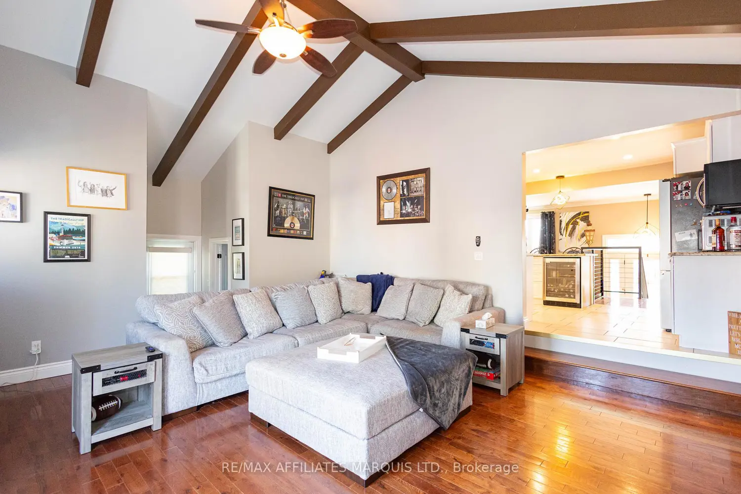 Additional image 16 of 420 Beach Avenue