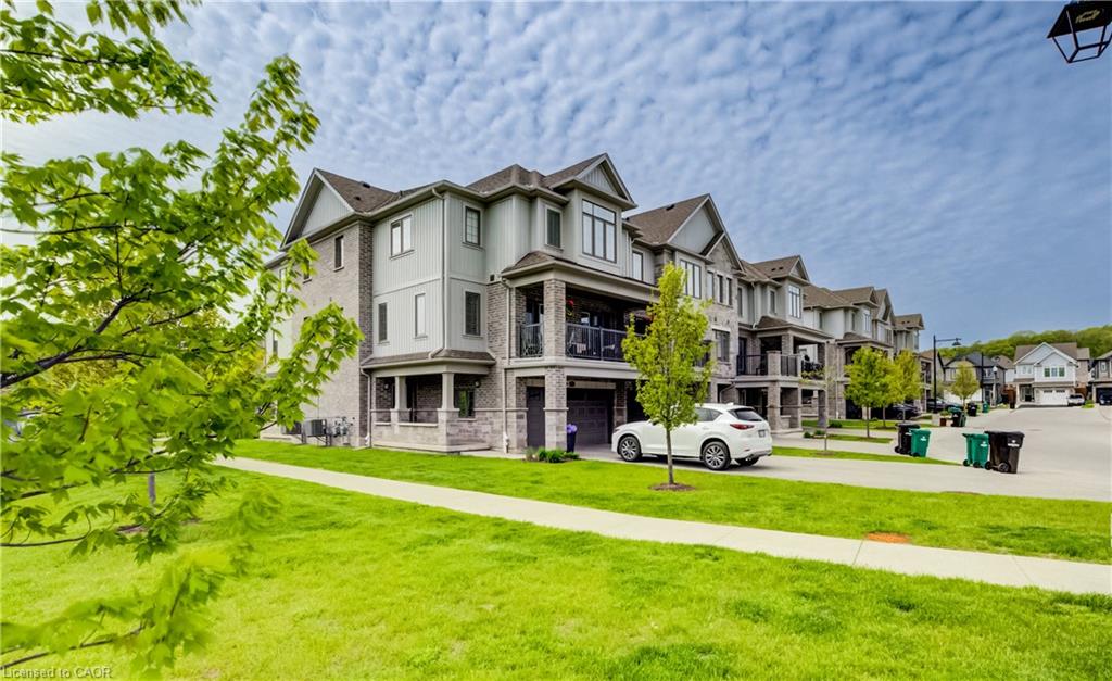 7B-115 South Creek Drive, Kitchener, ON, N2P 0H2