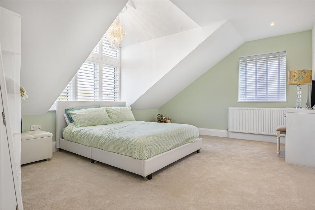 Additional image 6 of 4 bed detached house for saleWhite Hill Road, Meopham, Gravesend DA13