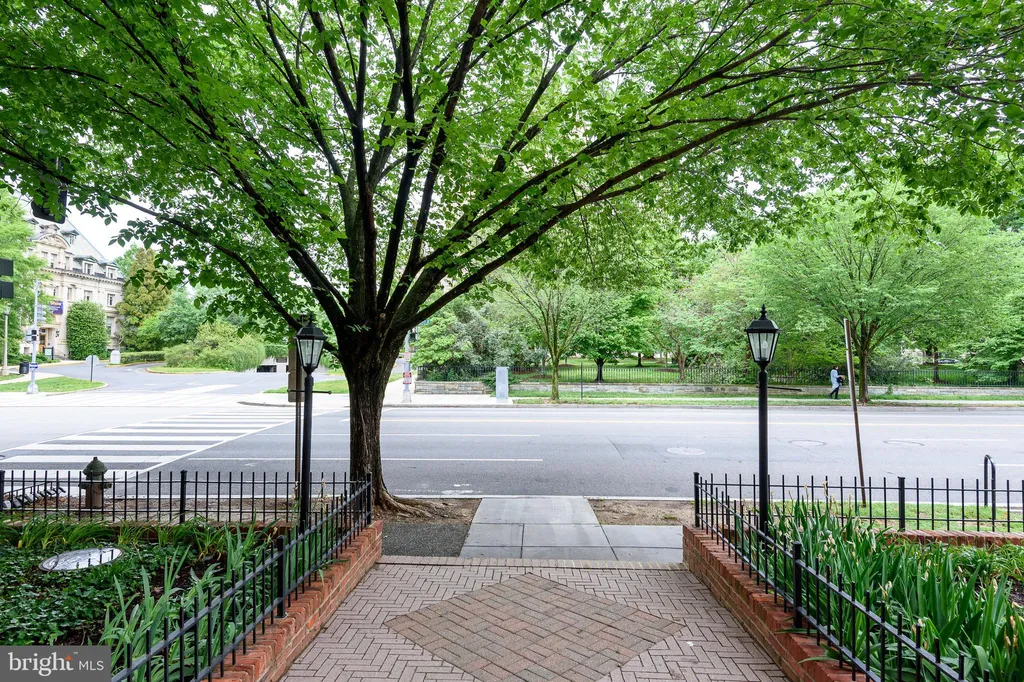 Additional image 5 of 3100 Wisconsin Avenue NW Unit 105, Washington, DC 20016