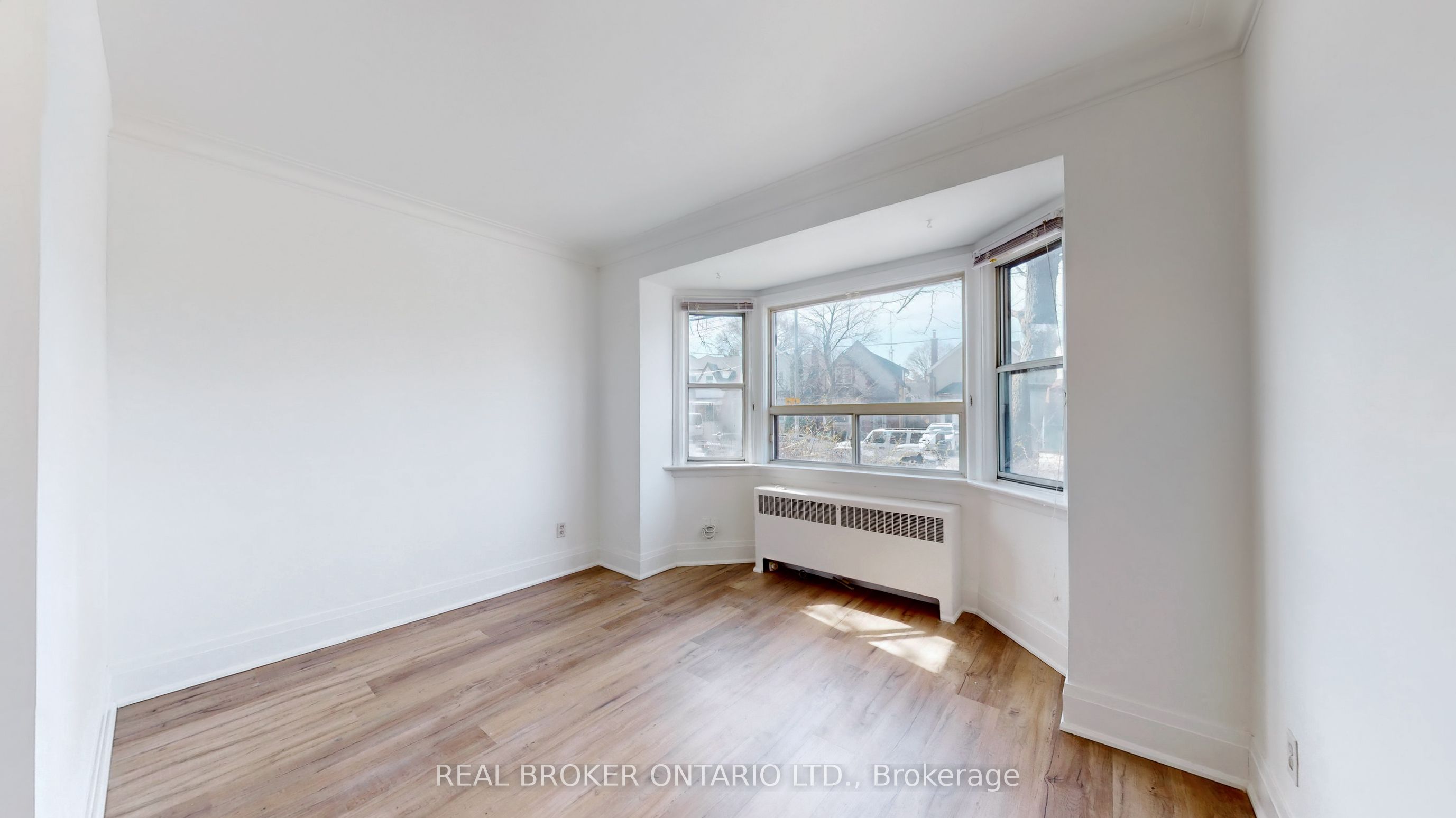 Additional image 6 of 451 Donlands Avenue, Toronto, ON, M4J 3S4