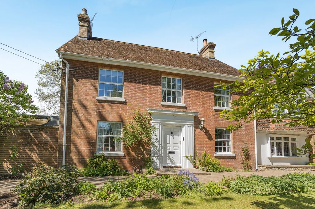 6 bed town house for saleThe Forstal, Mersham, Kent TN25