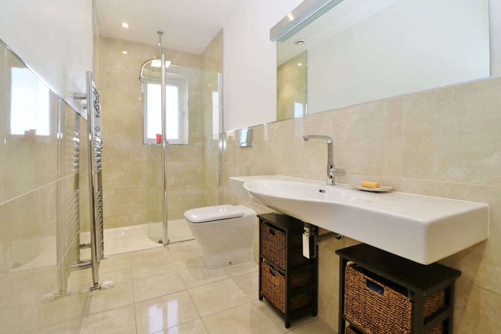 Additional image 14 of 4 bed detached house for saleBursledon Road, Hedge End SO30