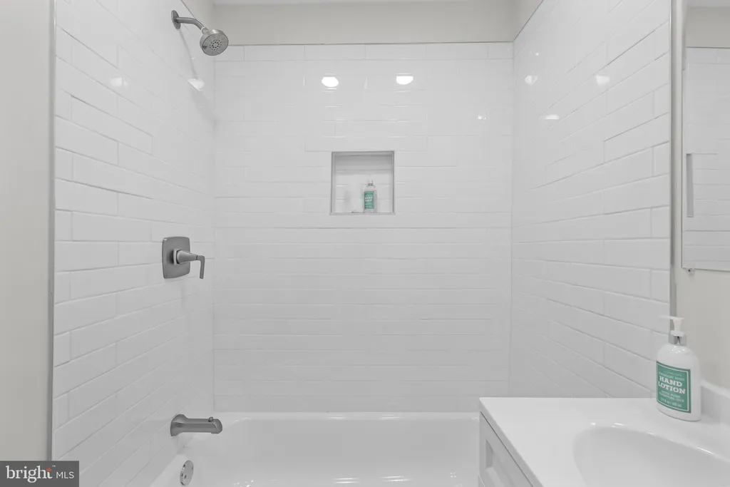 Additional image 16 of 1615 Q Street NW Unit T1, Washington, DC 20009