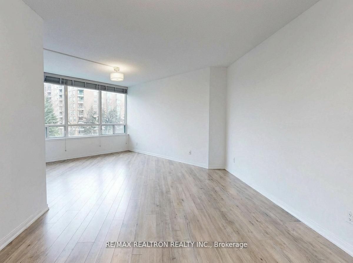 Additional image 3 of 406-120 Promenade Circle, Vaughan, ON, L4J 7W9