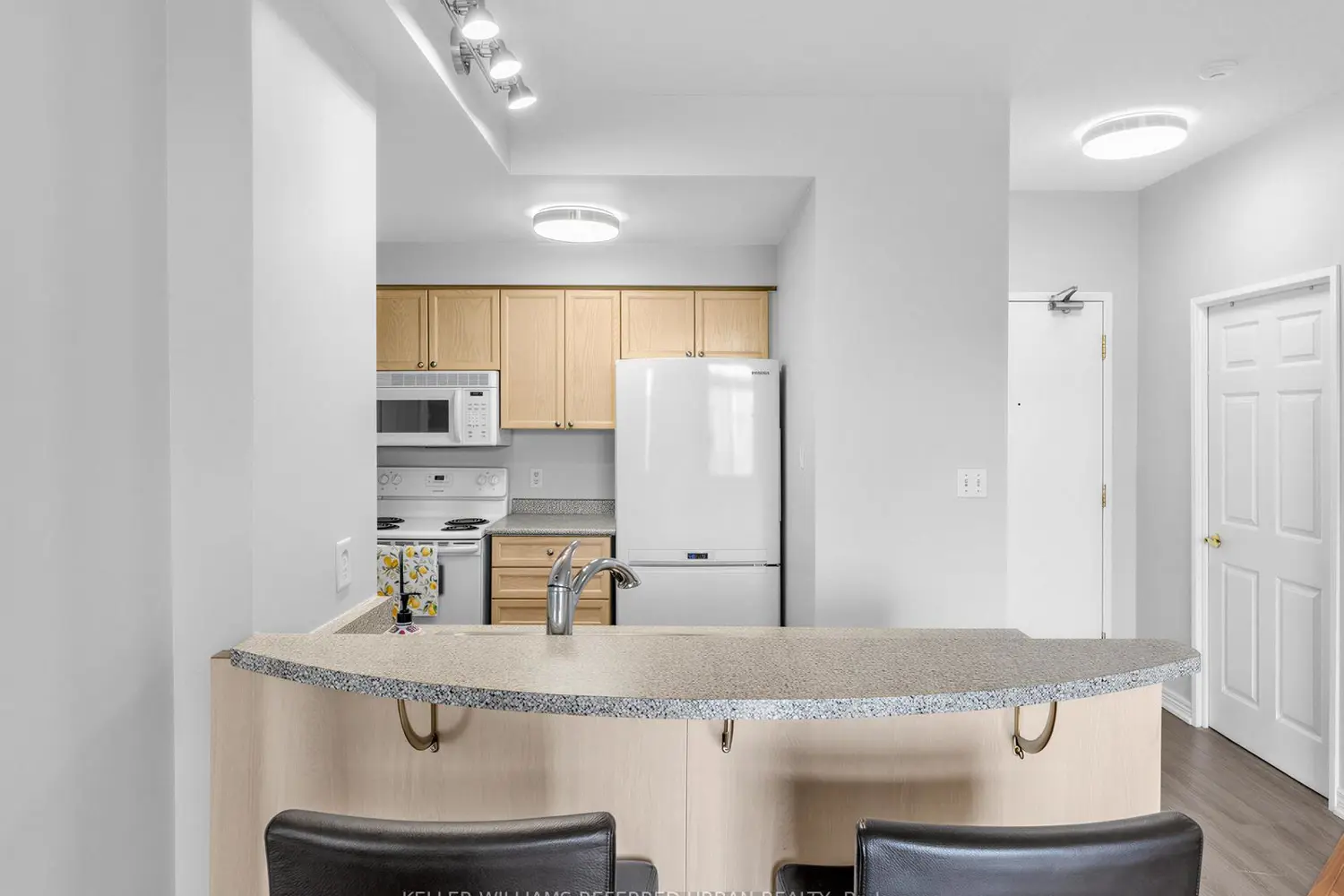 Additional image 6 of 2301 Parkhaven Boulevard 406