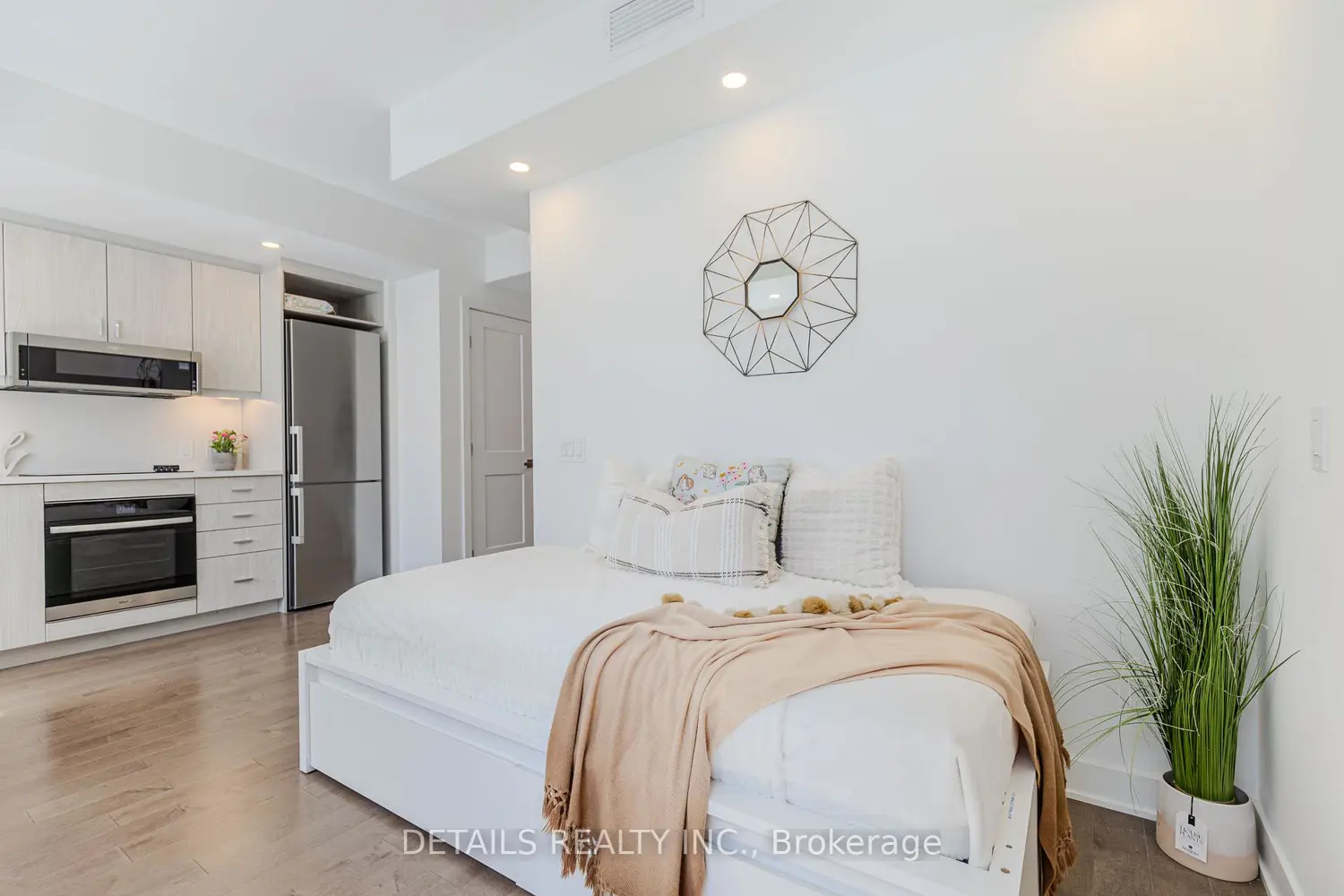 Additional image 13 of 340 Queen Street 1008