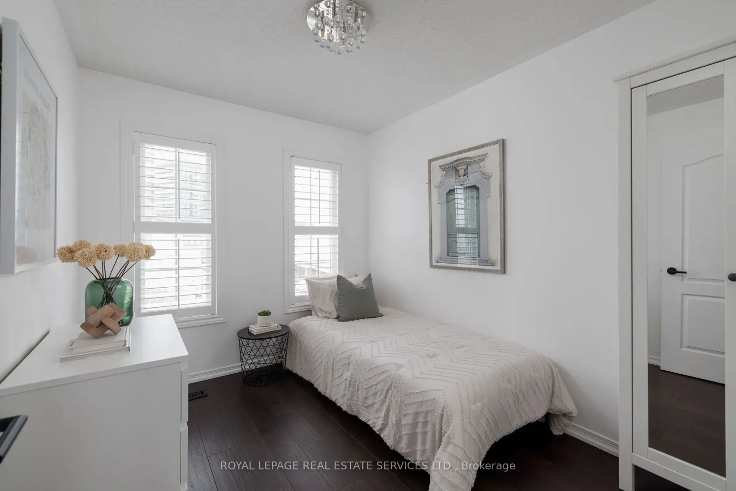 Additional image 17 of 4823 Thomas Alton Boulevard 20