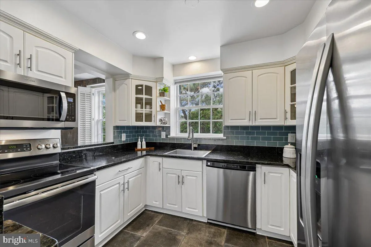 Additional image 53 of 3621 39th Street NW Unit E323, Washington, DC 20016