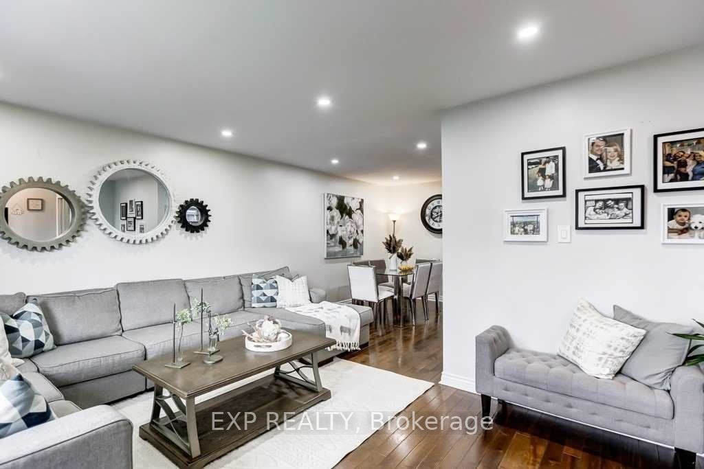 Additional image 4 of Upper-72 Billington Crescent, Toronto, ON, M3A 2G6