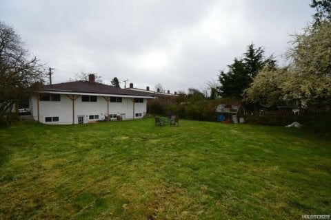 Additional image 8 of 450 Craigflower Road, Victoria, BC, V9A 2V8