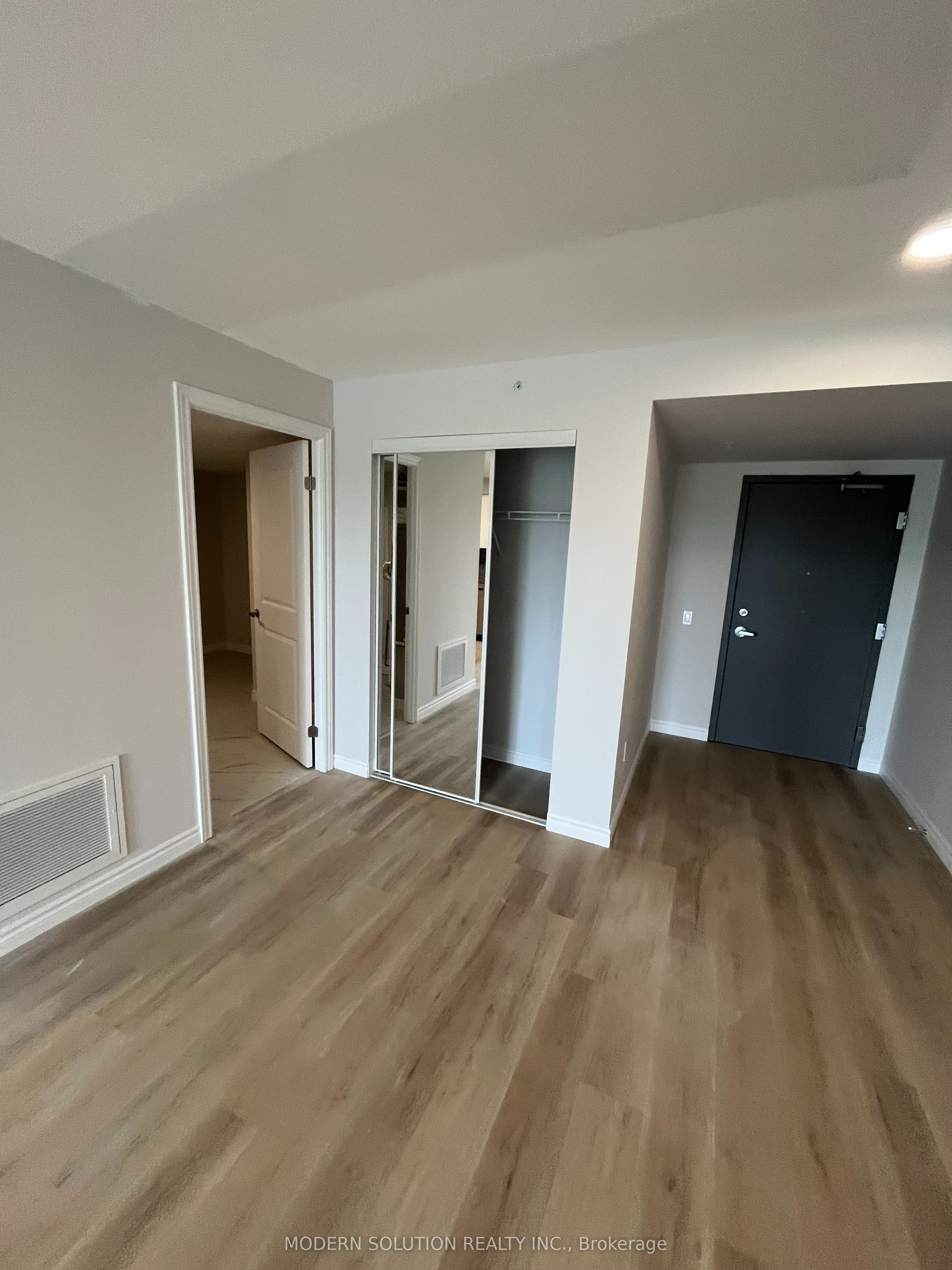 Additional image 6 of 806-425 Watson Parkway N, Guelph, ON, N1E 7K5