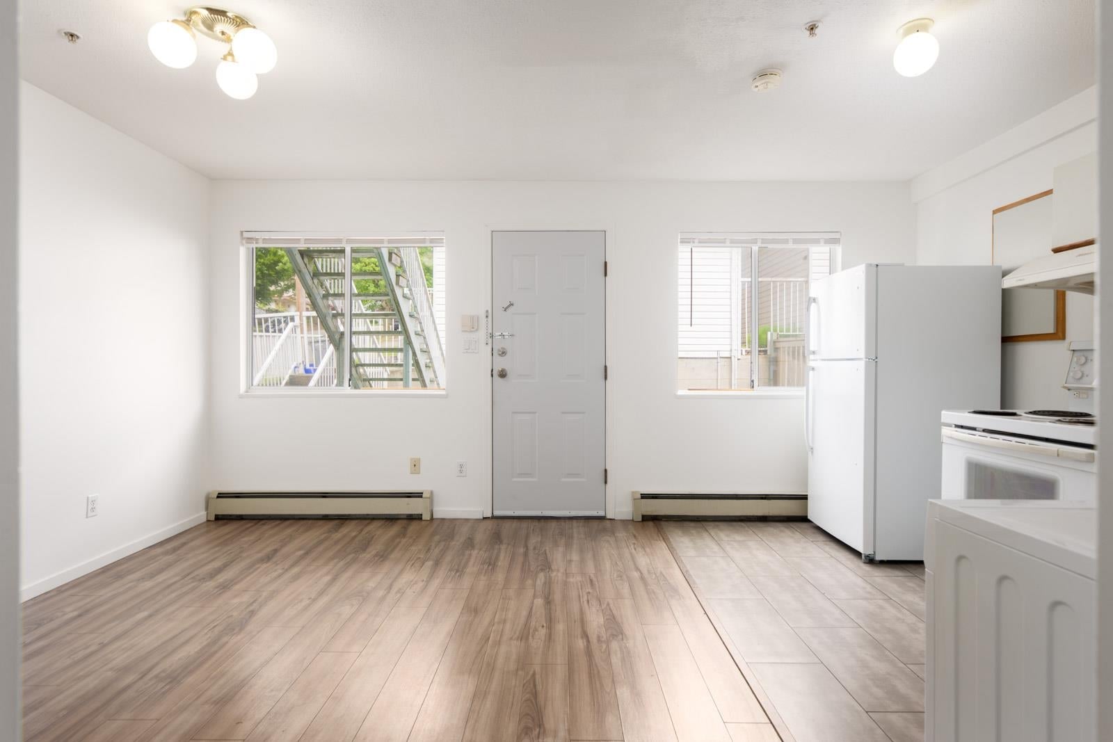 Additional image 4 of Main-4502 Nanaimo Street, Vancouver, BC, V5N 5J4