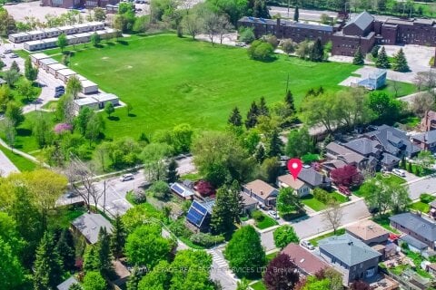 Additional image 8 of 10 Thatcher Avenue, Toronto, ON, M1M 2M2
