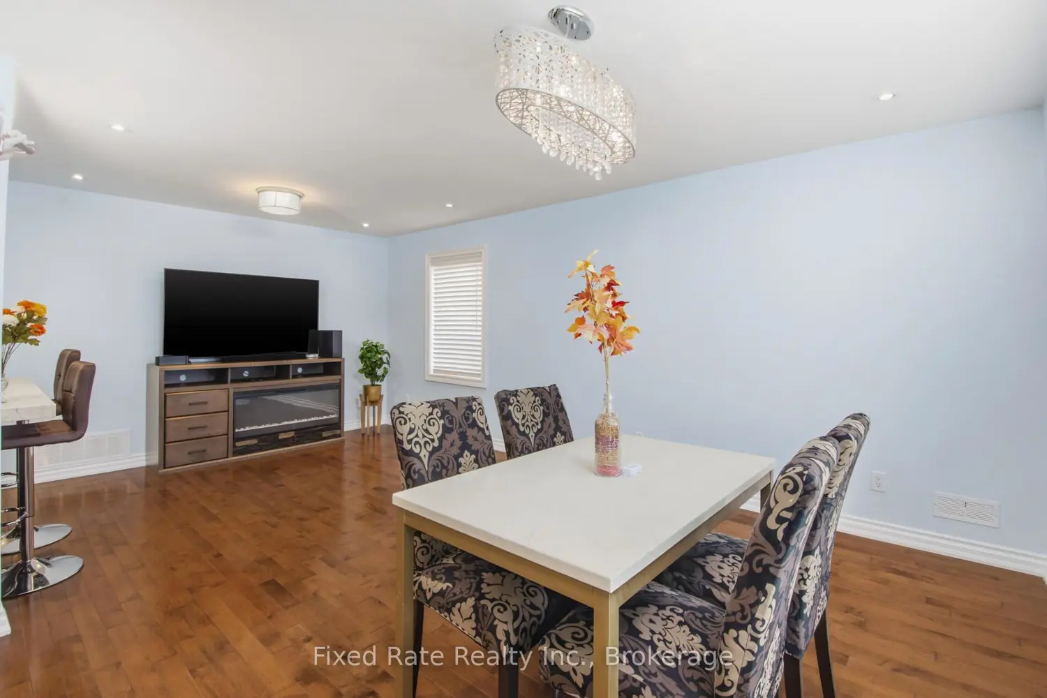 503 Evans Avenue photo 3