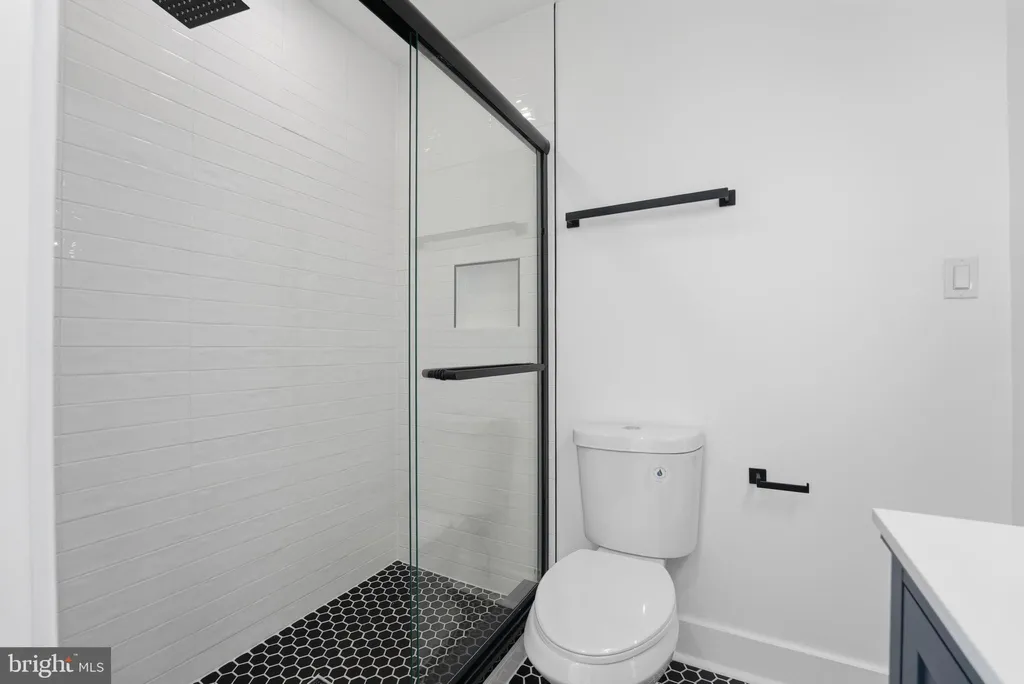 Additional image 44 of 129 Hamilton Street NW, Washington, DC 20011