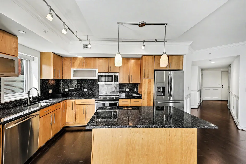 Additional image 6 of 1025 1st Street SE Unit 906, Washington, DC 20003