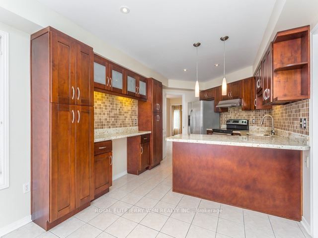 Additional image 4 of 39 Florentine Crescent, Richmond Hill, ON, L4S 1G9