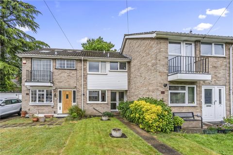Strawberry Hill Close, Twickenham TW1
