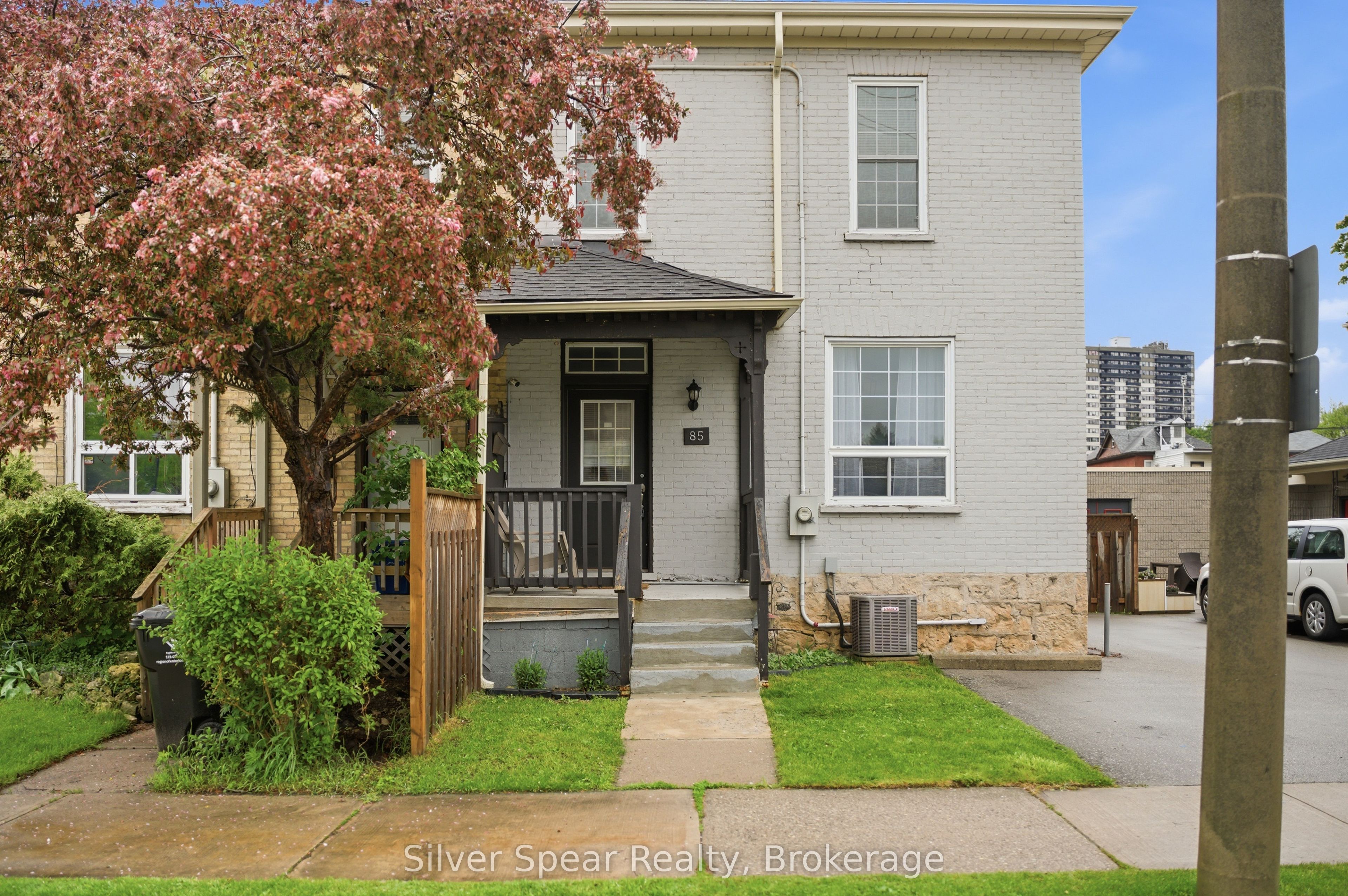 85 Water Street S, Cambridge, ON, N1R 3E1