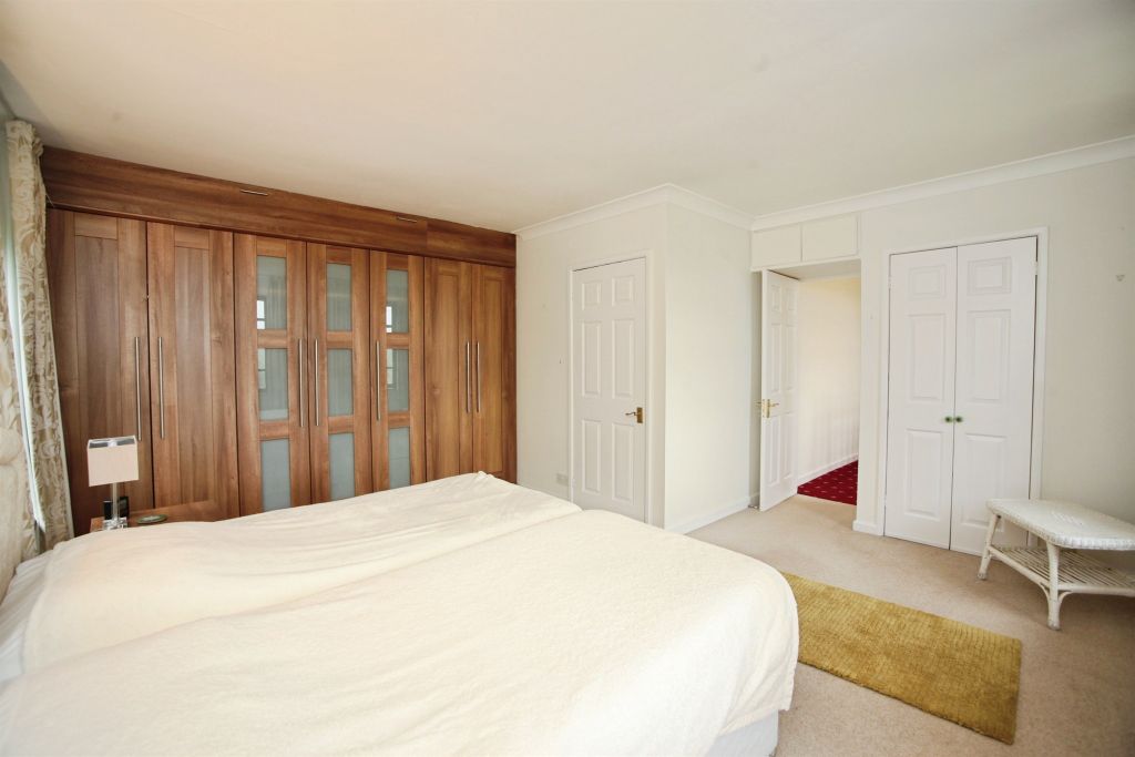 Additional image 17 of 4 bed barn conversion for saleHenstaff Court, Pontyclun CF72