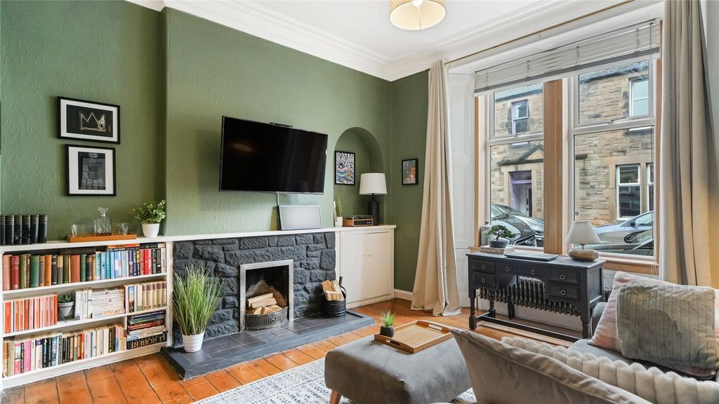 Additional image 2 of 2 bed flat for saleRonald Place, Stirling, Stirlingshire FK8