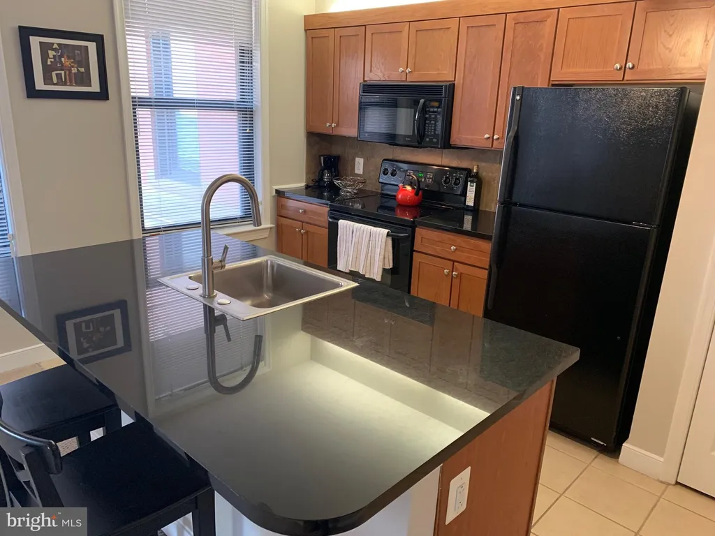 Additional image 5 of 631 D Street NW Unit 534, Washington, DC 20004