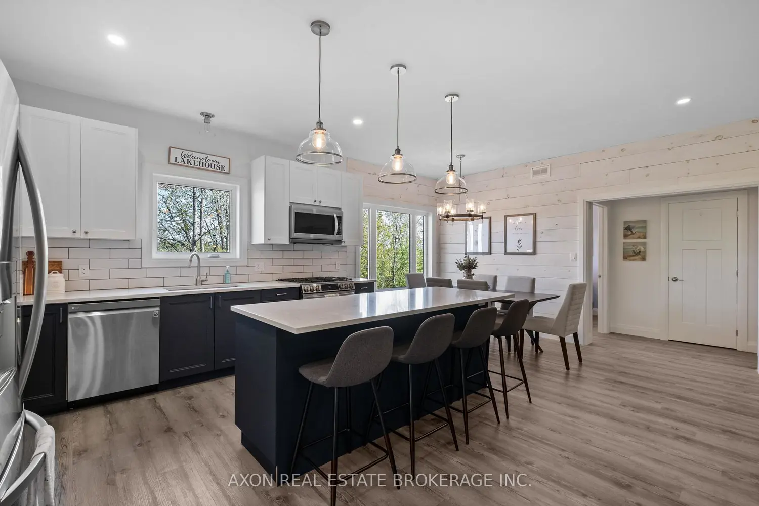 Additional image 9 of 1022 Briscoe Bay Lane