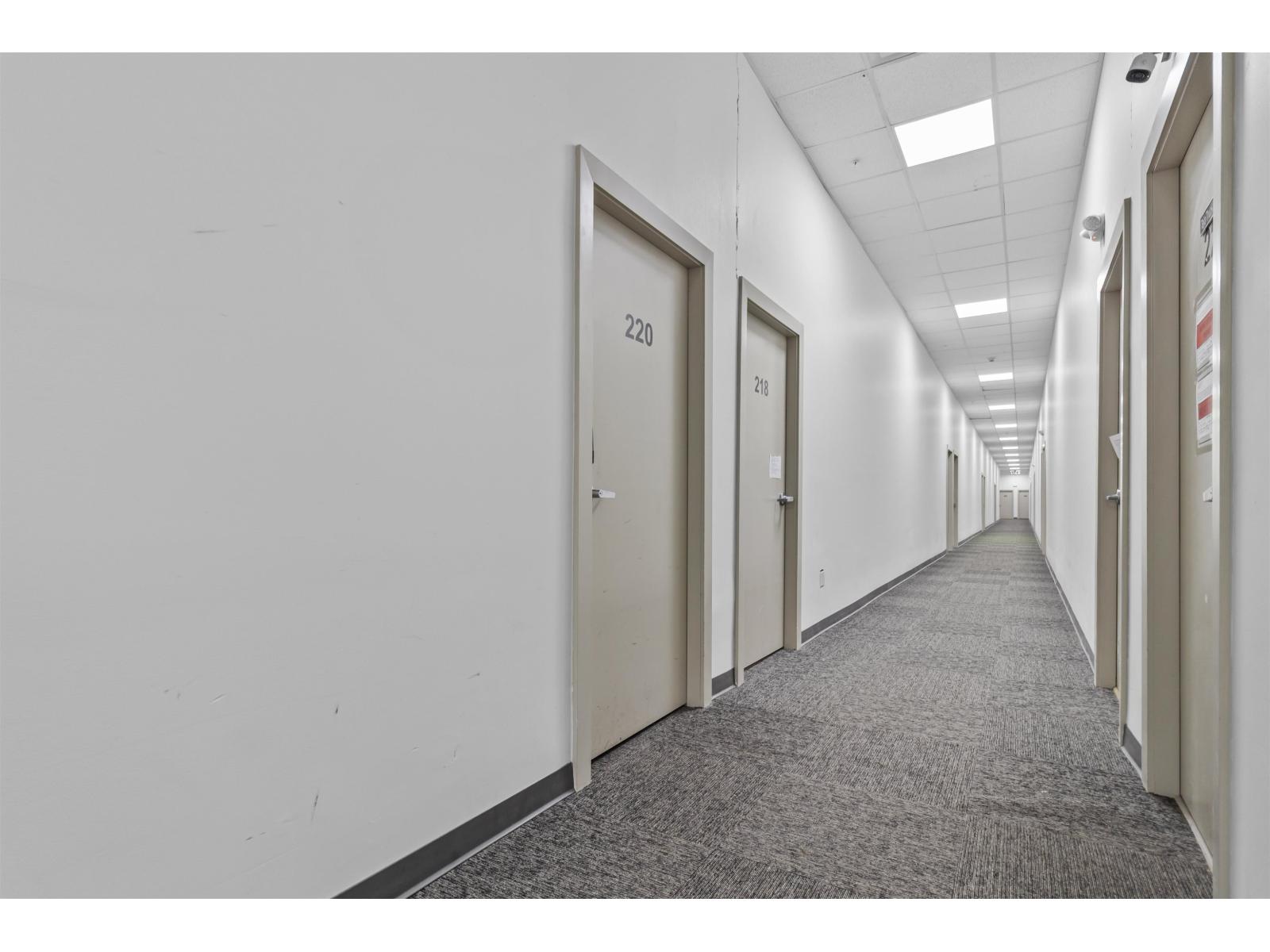 Additional image 5 of 220-1779 Clearbrook Road, Abbotsford, BC, V2T5X5