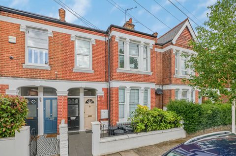 Quinton Street, Earlsfield, London SW18