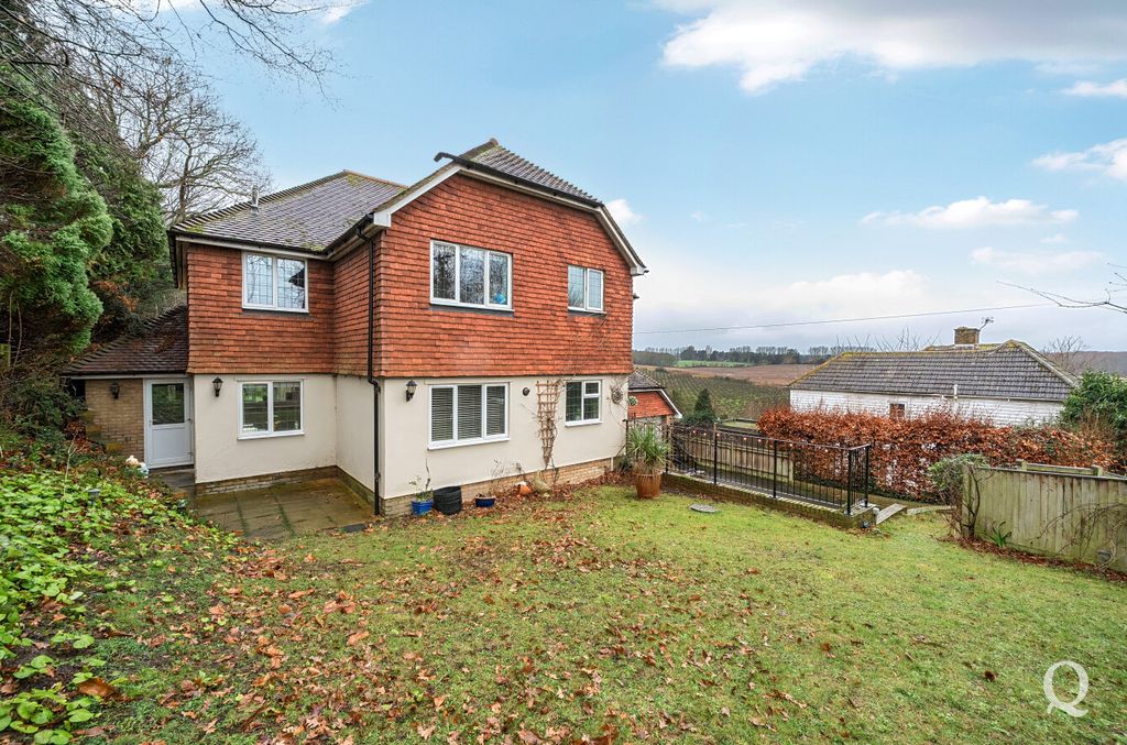 Additional image 25 of 5 bed detached house for saleStockers Hill Road, Rodmersham, Sittingbourne, Kent ME9