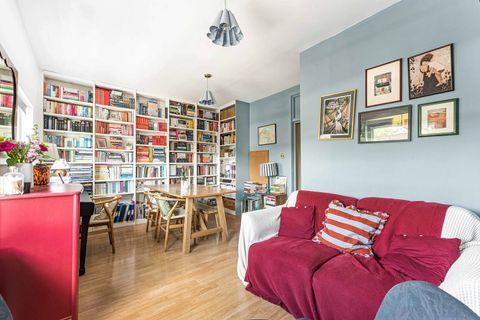 Calthorpe Street, London WC1X
