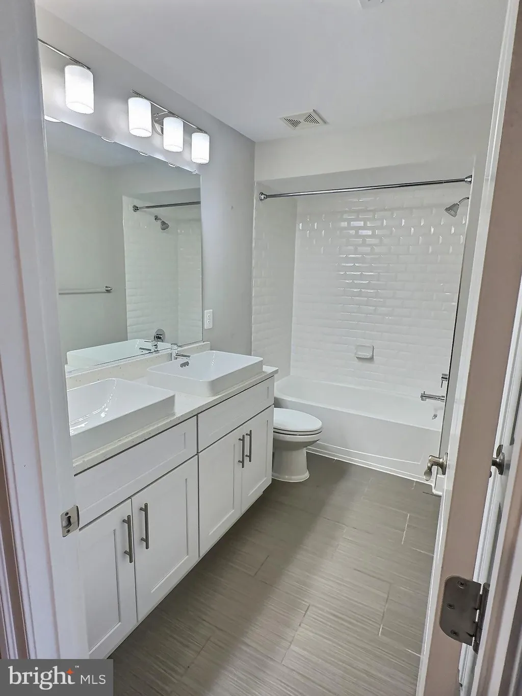 Additional image 17 of 2179 Half Moon Place NE, Washington, DC 20018