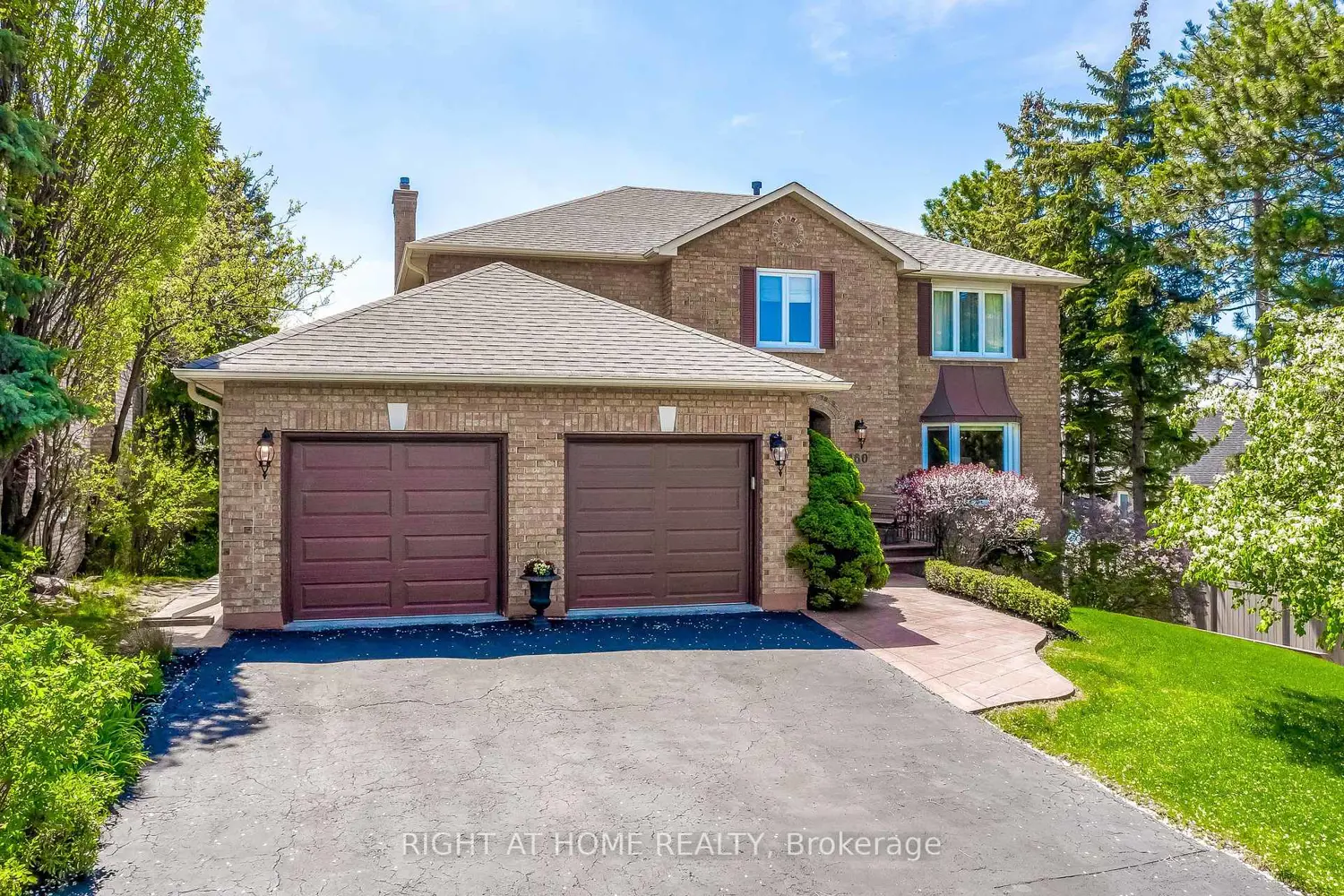 160 Rossmull Crescent