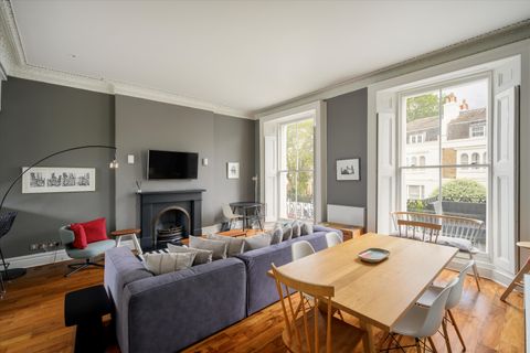 Lansdowne Crescent, Notting Hill W11