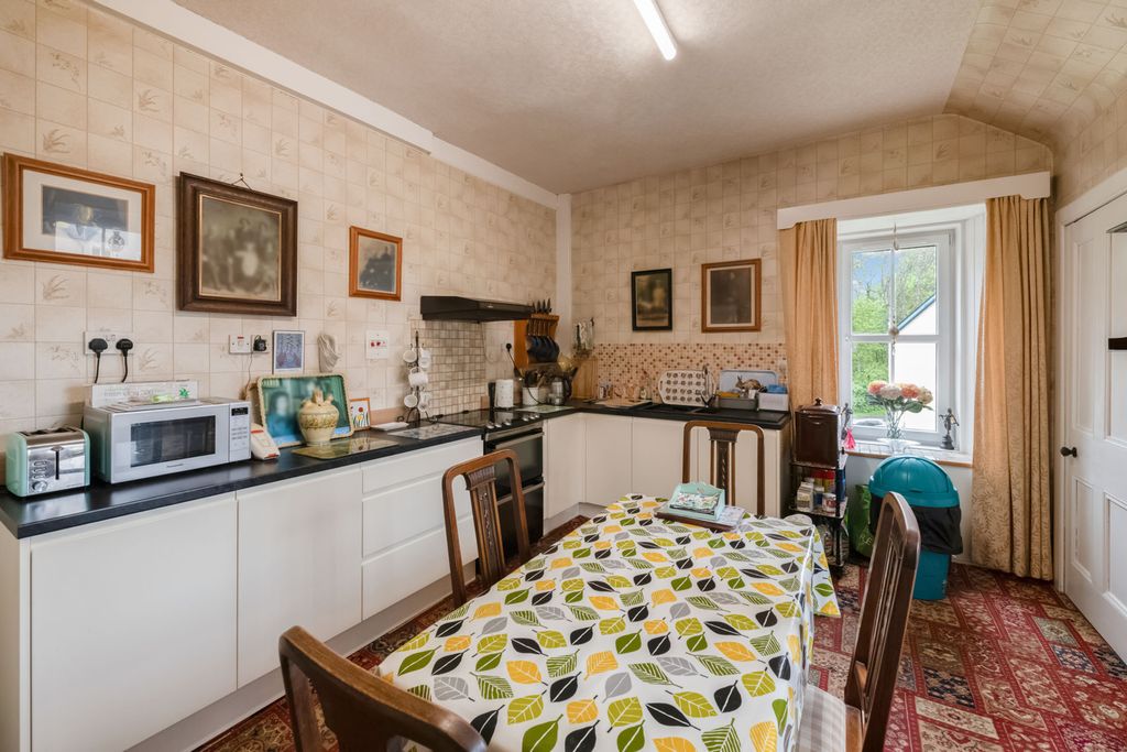 Additional image 11 of 3 bed flat for saleLyon Road, Killin FK21