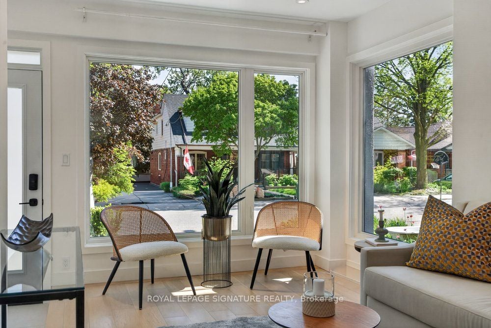 228 Queensdale Avenue, Toronto, ON, M4C 2B2 photo 5