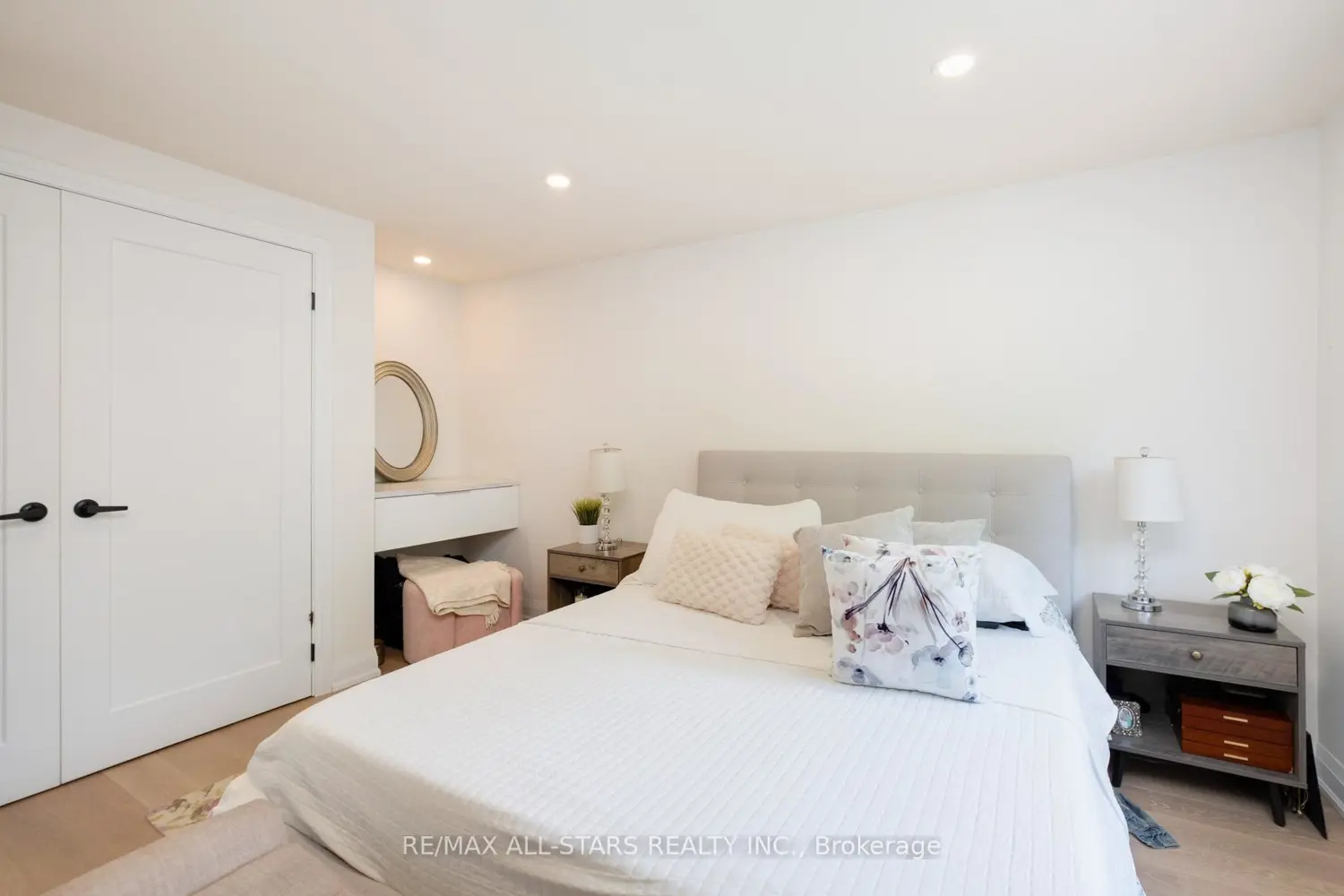Additional image 9 of 512 Sandford Street