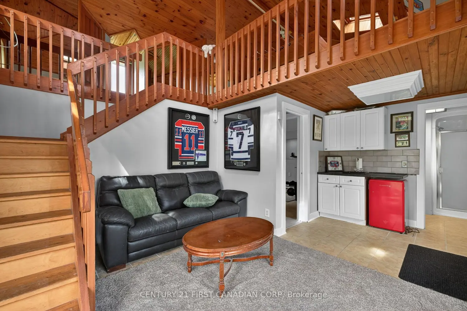 Additional image 10 of 10383 Ilderton Road