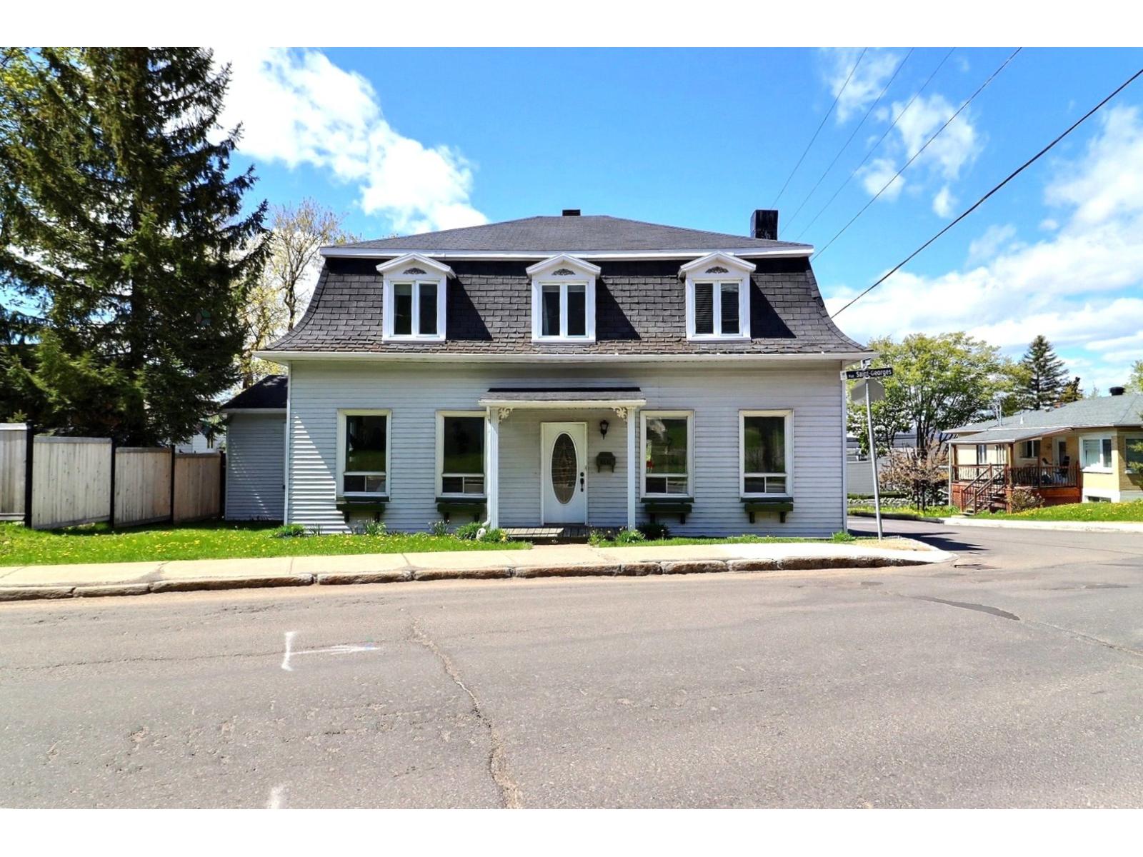6141 Rue St-Georges