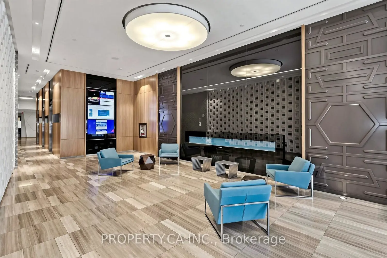 36 Park Lawn Road 2203 photo 4