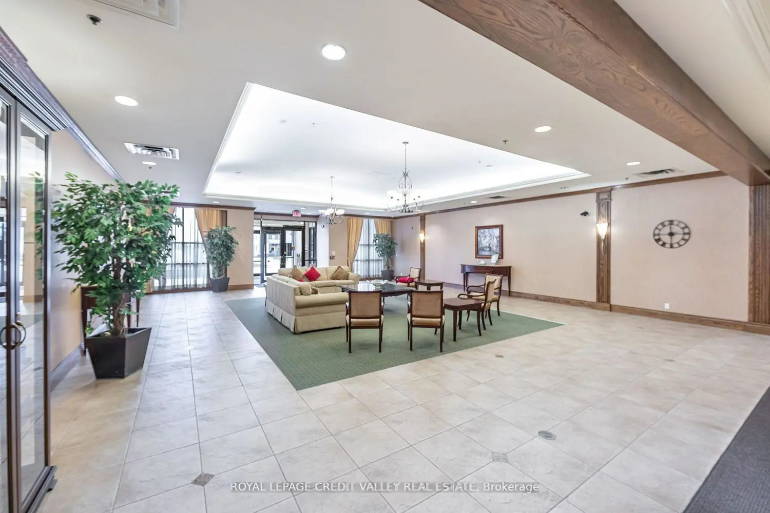 Additional image 9 of 25 Via Rosedale 108