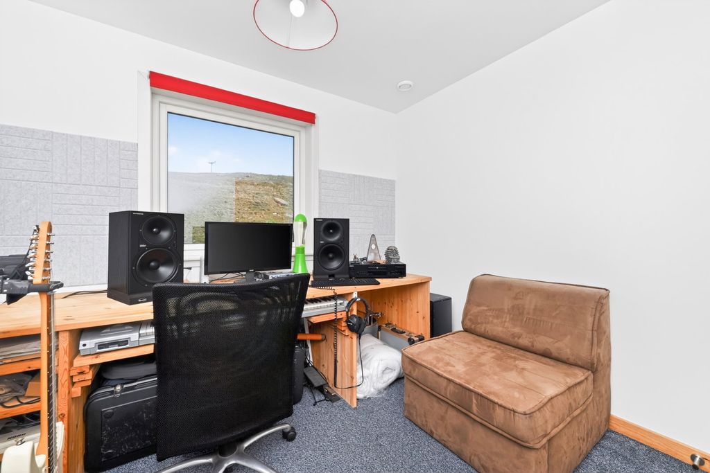 Additional image 37 of 5 bed bungalow for saleOakwood, Muckle Roe, Shetland ZE2