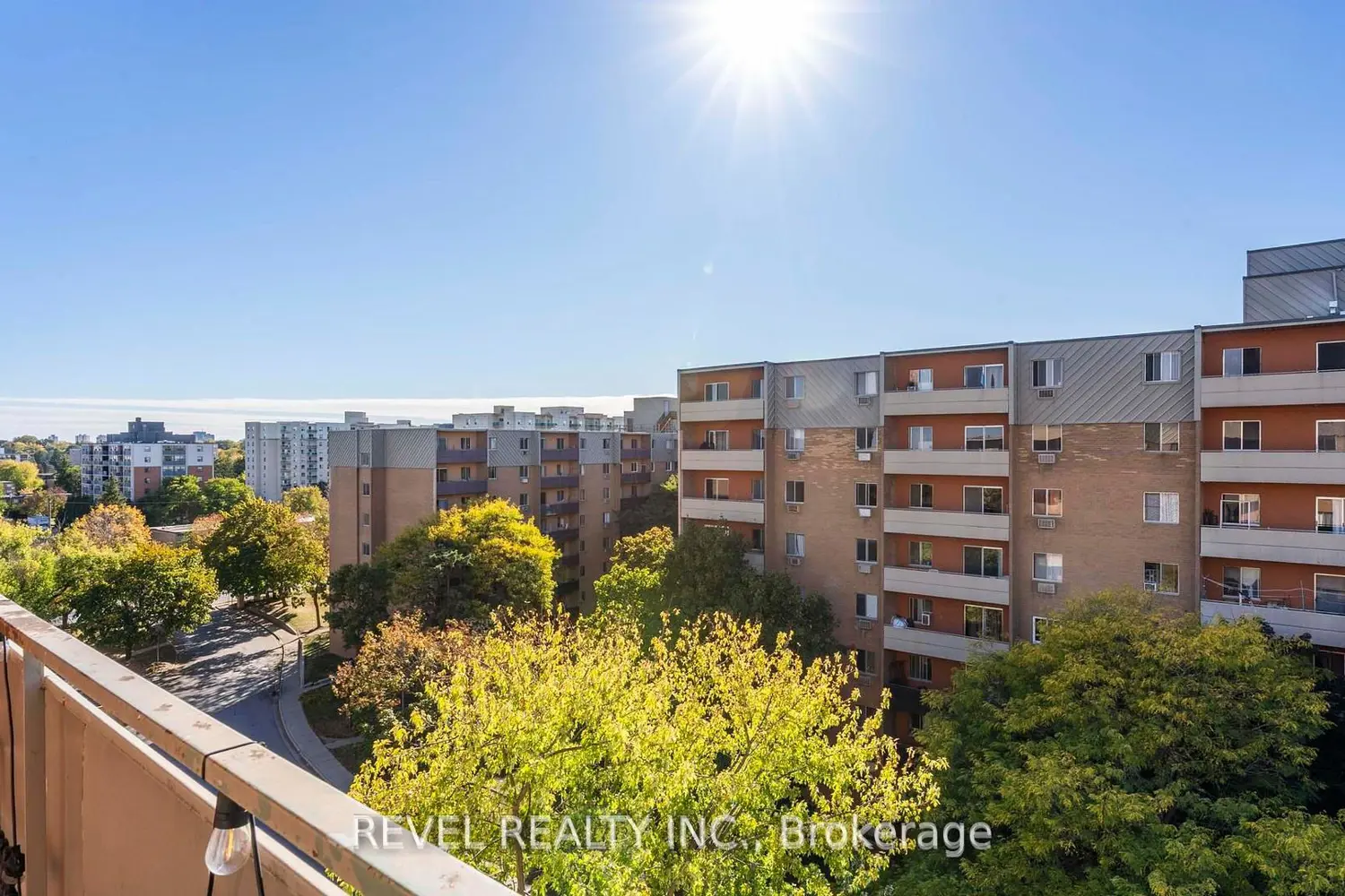 Additional image 16 of 752 Kipps Lane 809