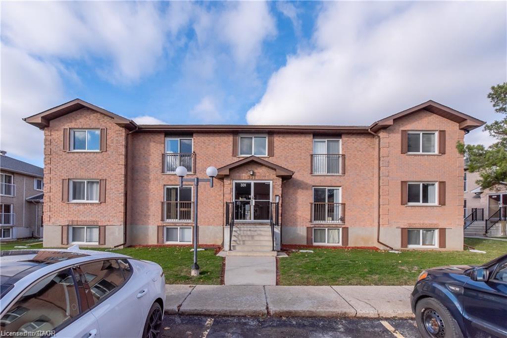 8-331 Northlake Drive, Waterloo, ON, N2V 1Z1